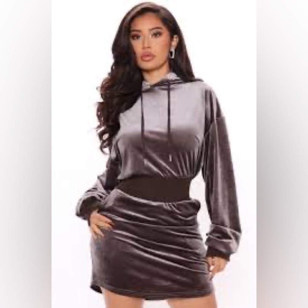 Fashion Nova Erin Sweatshirt Dress NWT